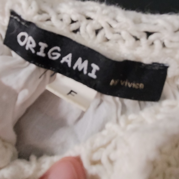 Shirt - Picture 2 of 3